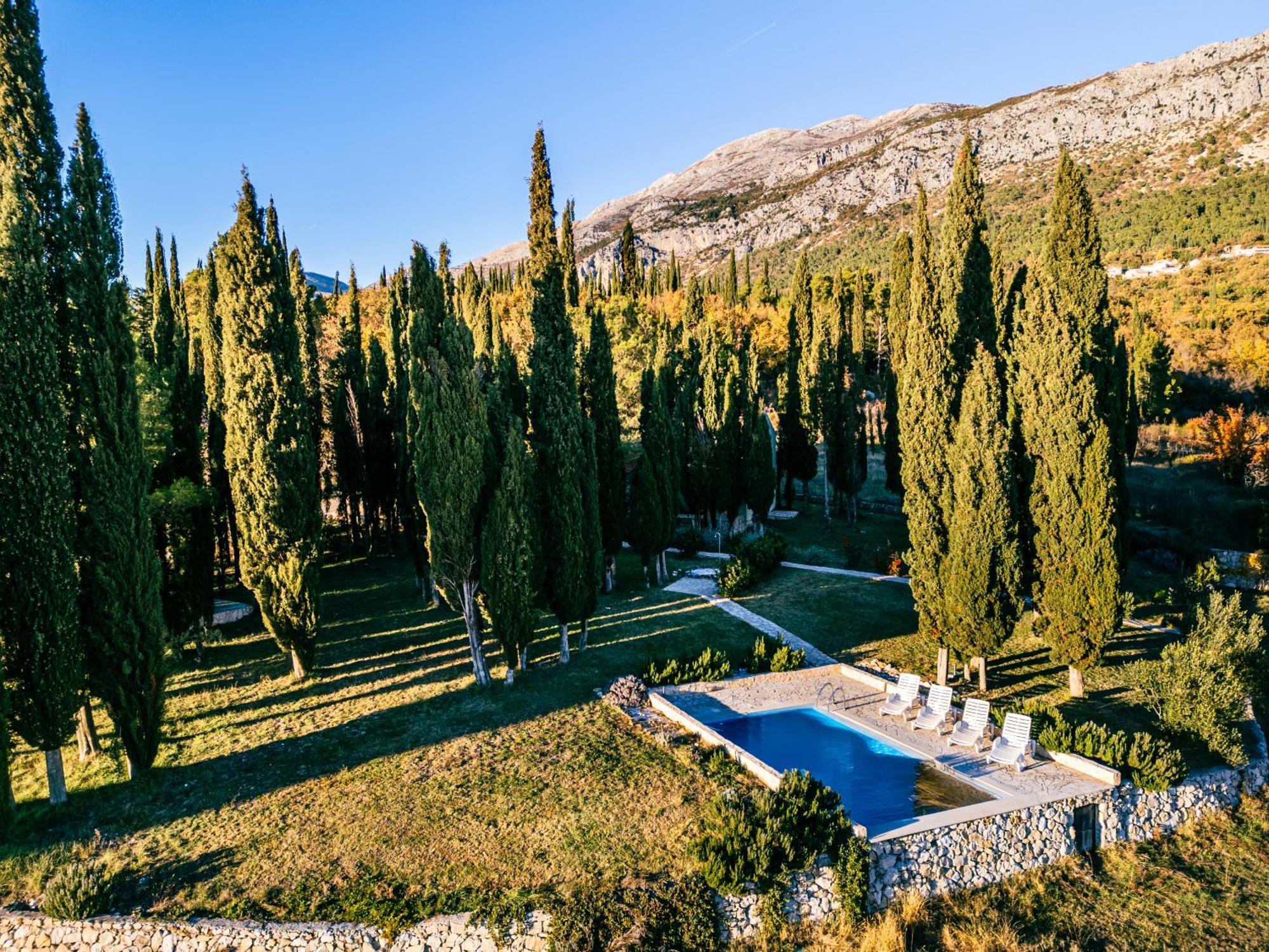 Country House Uros In Nature With Pool Lovorno Εξωτερικό φωτογραφία